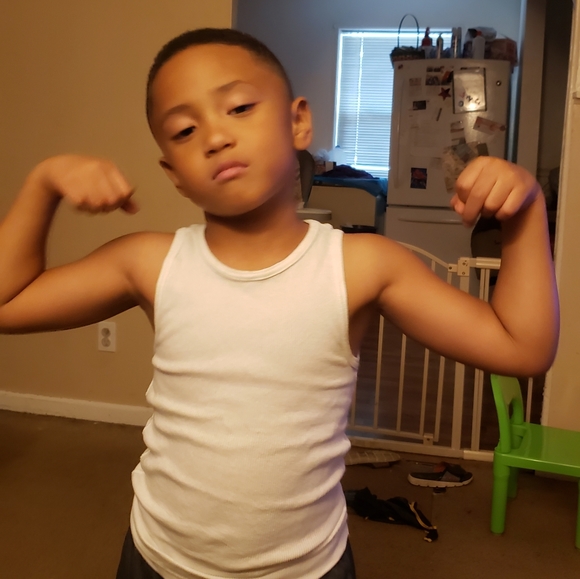 Meet your Posher, Charnelle - Picture 4 of 4